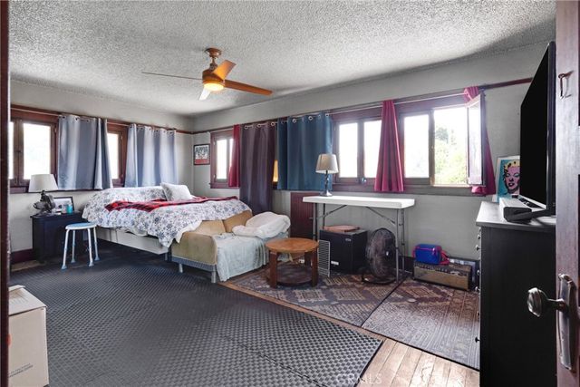 523 N Lake, Los Angeles, CA 90026