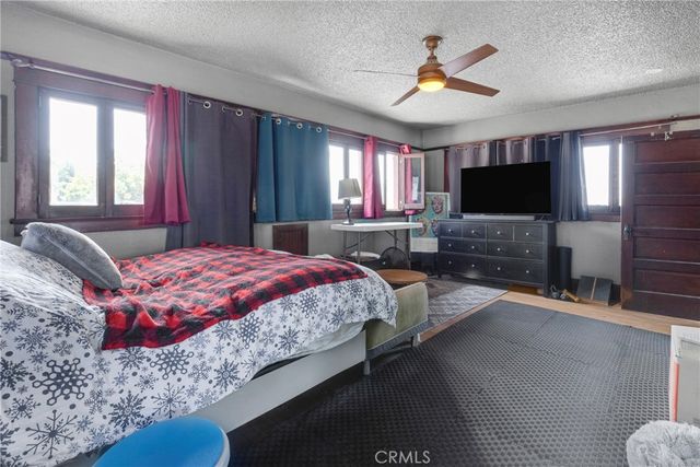 523 N Lake, Los Angeles, CA 90026