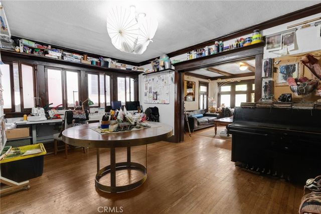 523 N Lake, Los Angeles, CA 90026