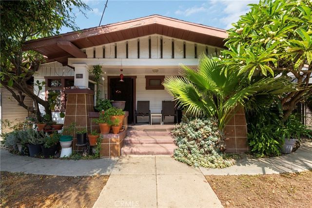 523 N Lake, Los Angeles, CA 90026