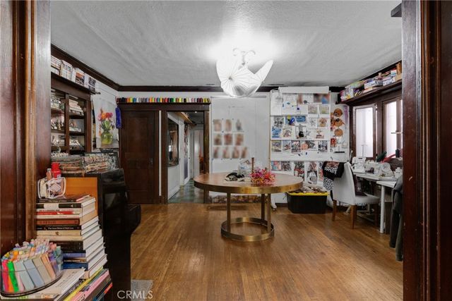 523 N Lake, Los Angeles, CA 90026