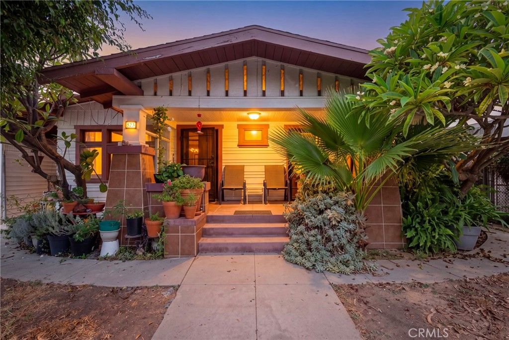 523 N Lake, Los Angeles, CA 90026