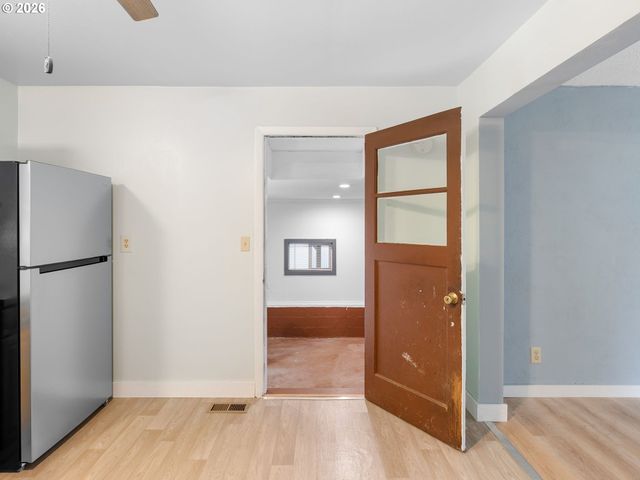 6481 Se 142ND Ave, Portland, OR 97236