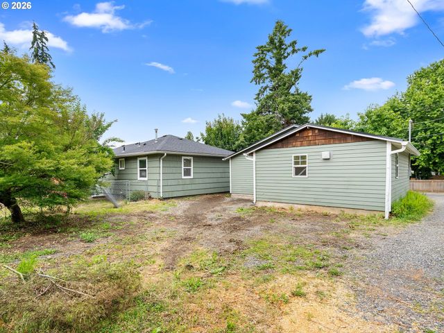 6481 Se 142ND Ave, Portland, OR 97236