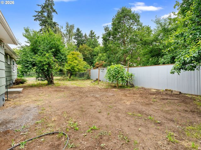 6481 Se 142ND Ave, Portland, OR 97236