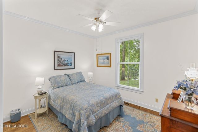 5227 Beverly Oaks Drive, Knoxville, TN 37918
