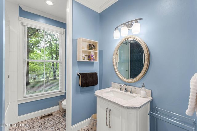 5227 Beverly Oaks Drive, Knoxville, TN 37918