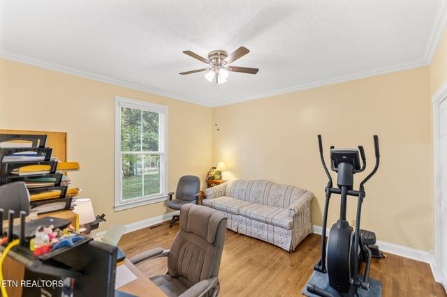 5227 Beverly Oaks Drive, Knoxville, TN 37918