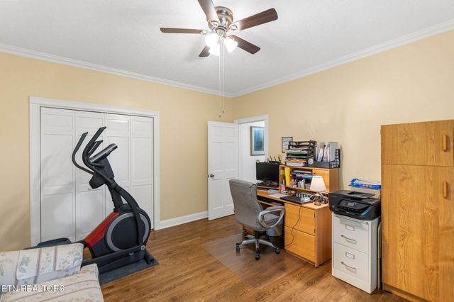 5227 Beverly Oaks Drive, Knoxville, TN 37918