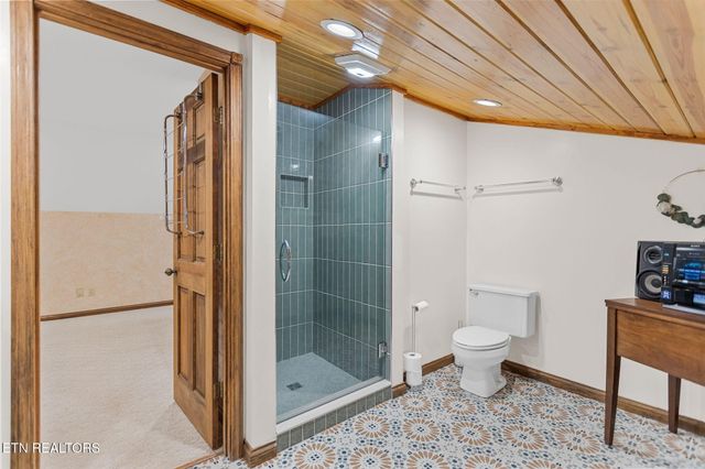 5227 Beverly Oaks Drive, Knoxville, TN 37918