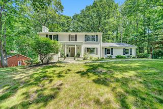 5227 Archer DR, Roanoke, VA 24018