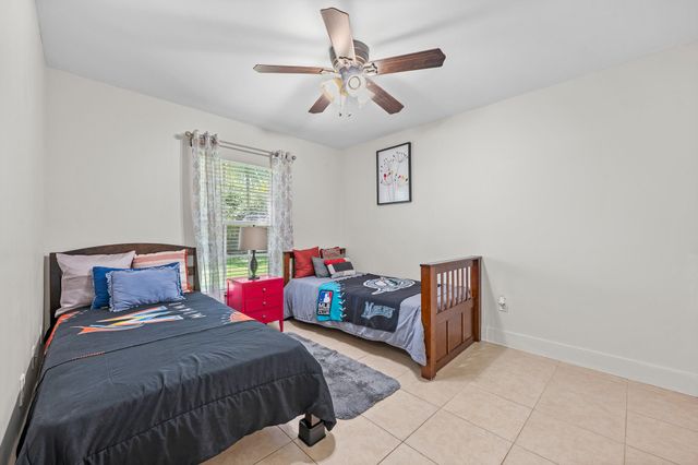 1120 NE 42nd Court, Pompano Beach, FL 33064