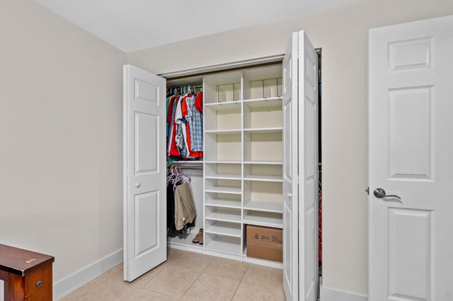 1120 NE 42nd Court, Pompano Beach, FL 33064