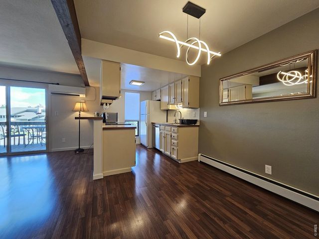 625 Manhattan Pl 305, Boulder, CO 80303