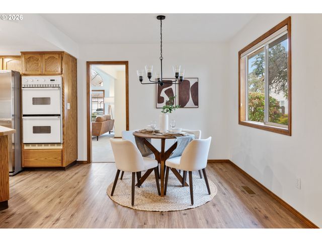 2730 Ne Roberts Ave, Gresham, OR 97030