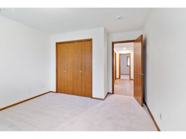 2730 Ne Roberts Ave, Gresham, OR 97030