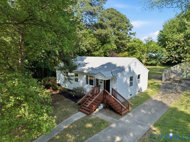 1611 Bolton Rd, Richmond, VA 23225