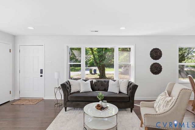 1611 Bolton Rd, Richmond, VA 23225