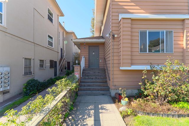 429 Euclid Ave, Oakland, CA 94610