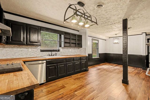 233 Elm Street, Covington, GA 30014