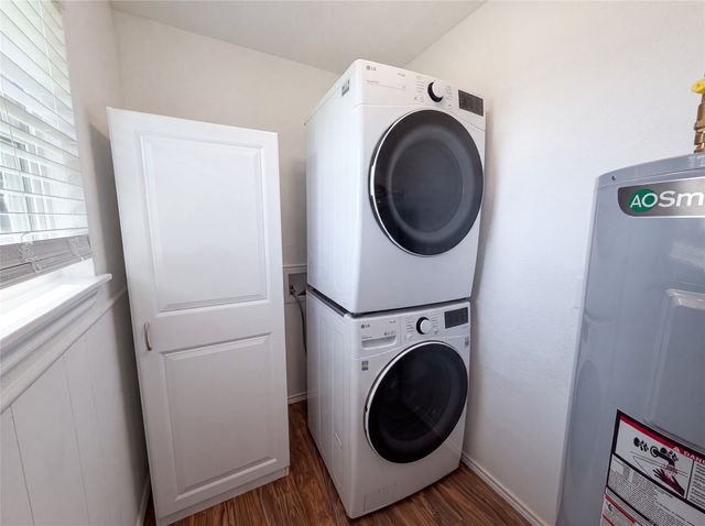 400 Causeway View, Seven Points, TX 75143