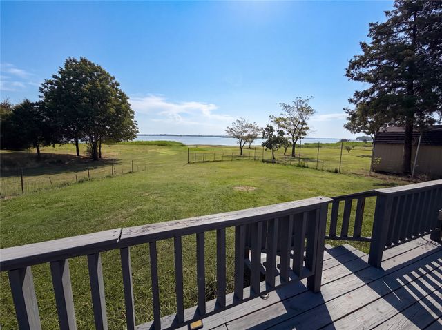 400 Causeway View, Seven Points, TX 75143