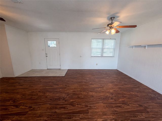 400 Causeway View, Seven Points, TX 75143