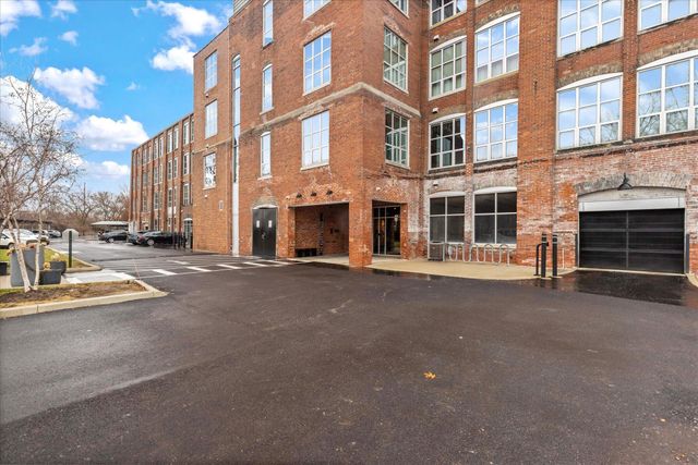 448 W Nationwide Boulevard, 404, Columbus, OH 43215