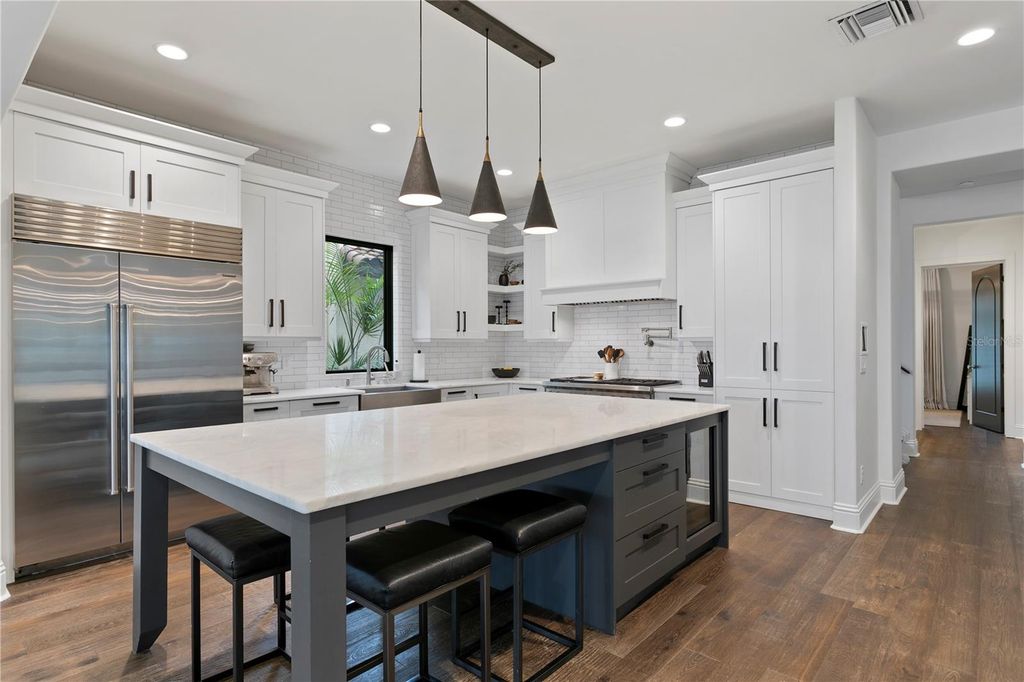 Image 15 of property listing at 603 MARMORA AVENUE, Tampa, FL 33606