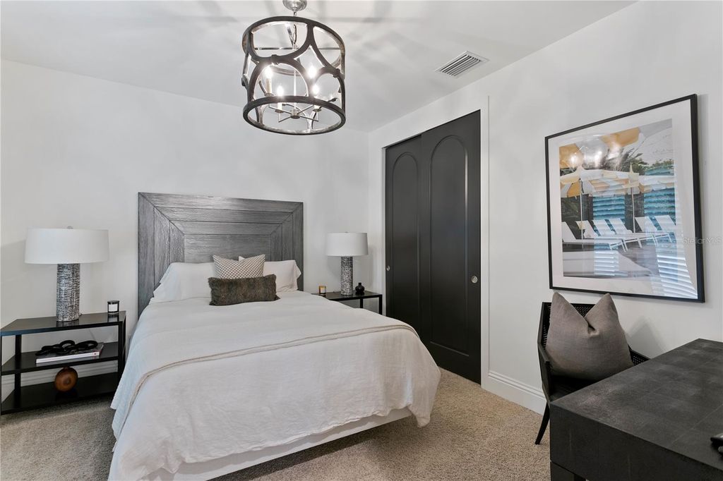 Image 33 of property listing at 603 MARMORA AVENUE, Tampa, FL 33606