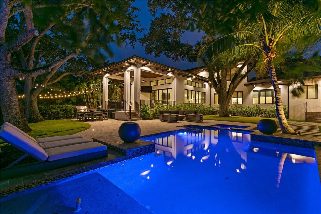 Image 48 of property listing at 603 MARMORA AVENUE, Tampa, FL 33606