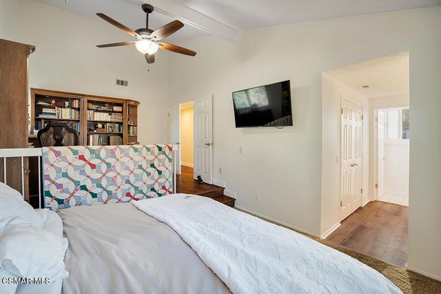 628 Martinique Place, Newbury Park, CA 91320