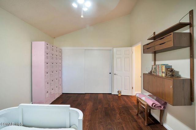 628 Martinique Place, Newbury Park, CA 91320