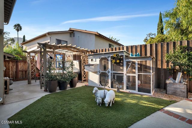 628 Martinique Place, Newbury Park, CA 91320