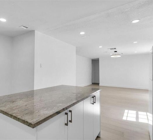 1436 NW 19th Street, Fort Lauderdale, FL 33311