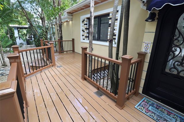 550 Quail Ave, Miami Springs, FL 33166