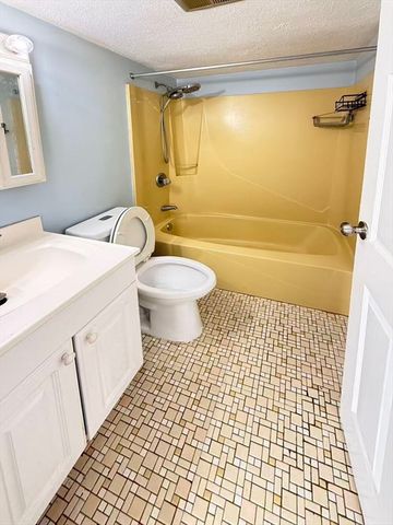 141 Commercial St 2, Braintree, MA 02184