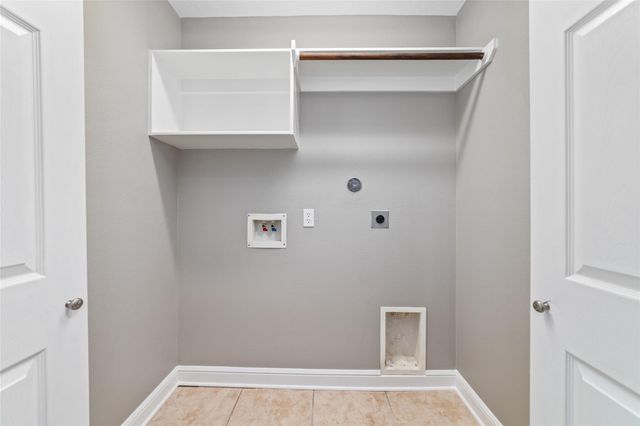 12266 Noco Drive, Tomball, TX 77375