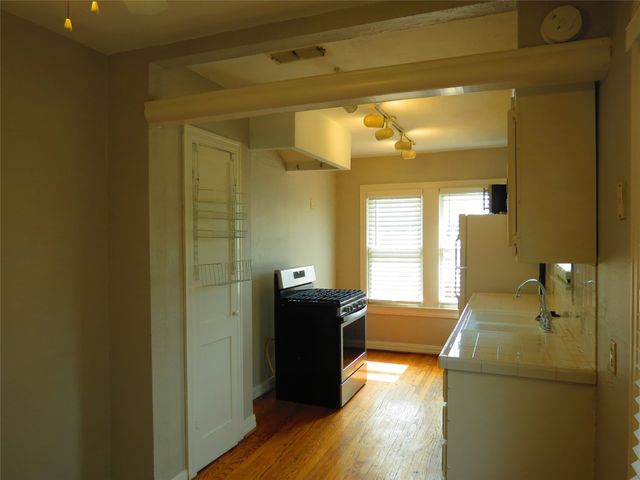 5944 Morningside Avenue, Dallas, TX 75206
