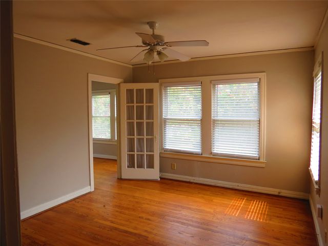 5944 Morningside Avenue, Dallas, TX 75206