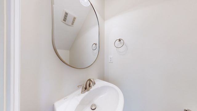 1062 Riverspring Dr, Nashville, TN 37221