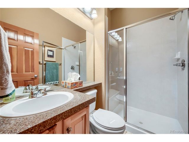 8331 Briar Haven Ct, Castle Pines, CO 80108