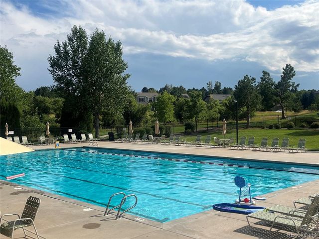8331 Briar Haven Ct, Castle Pines, CO 80108