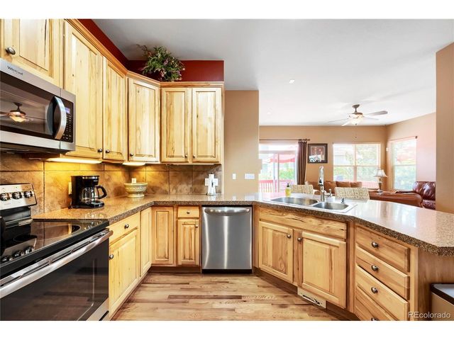 8331 Briar Haven Ct, Castle Pines, CO 80108