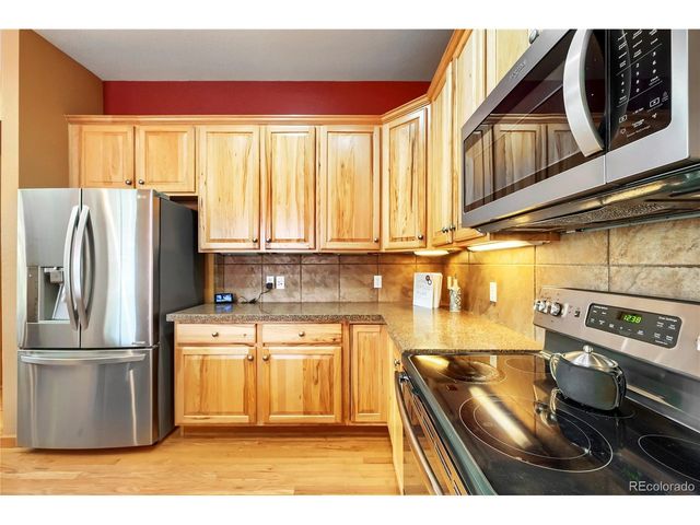 8331 Briar Haven Ct, Castle Pines, CO 80108