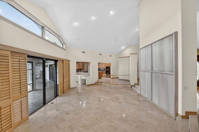 2410 Embassy Drive, West Palm Beach, FL 33401