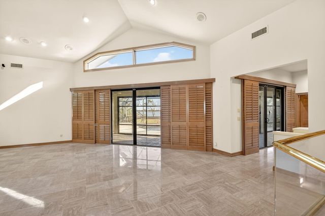 2410 Embassy Drive, West Palm Beach, FL 33401