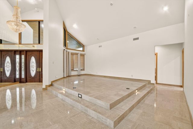 2410 Embassy Drive, West Palm Beach, FL 33401