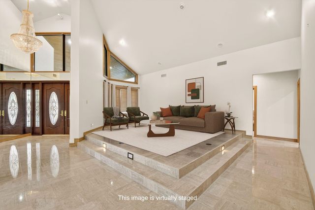 2410 Embassy Drive, West Palm Beach, FL 33401