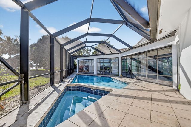 2410 Embassy Drive, West Palm Beach, FL 33401